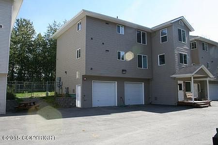 1st image of 900 E 76th Ave