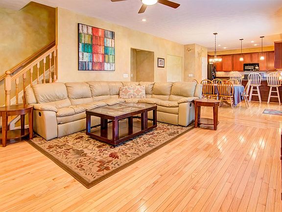 2nd image of 7733 Brightfield Ct