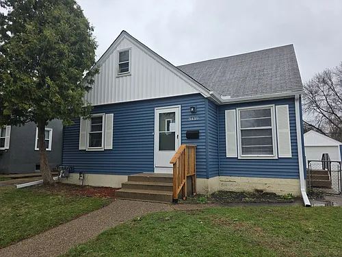 3439 Cleveland St NE Photo 1