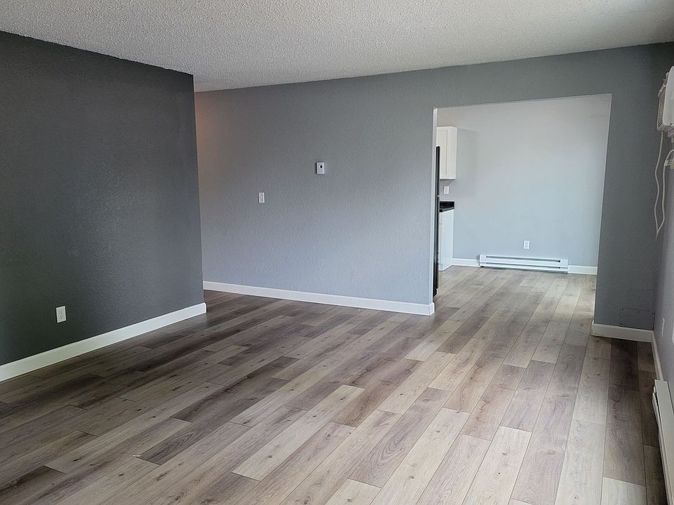 1636 Pinewood Ln Apartment Rentals Hudson, WI Zillow