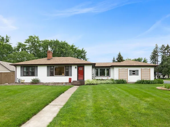 2152 Gardenette Dr S, White Bear Lake, MN 55110