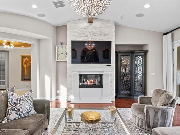 5th image of 11992 Whitehills St