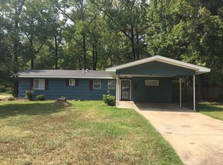 3141 Meadow Forest Dr, Jackson, MS 39212