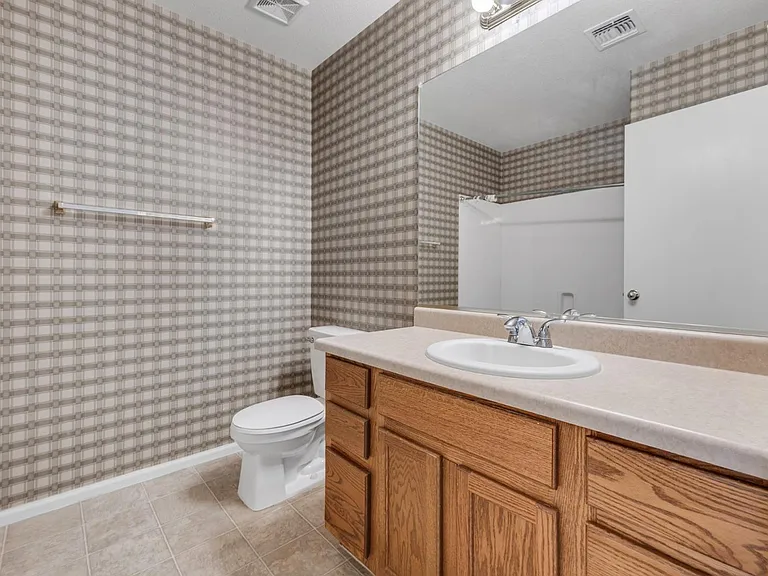 42780 W Sunland Dr — Photo 15