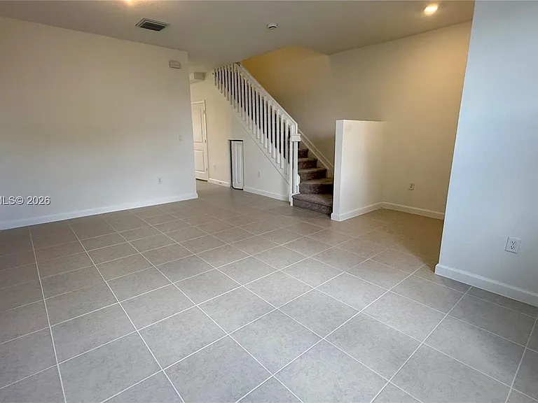 2792 SE 26th Ave #0 — Photo 12