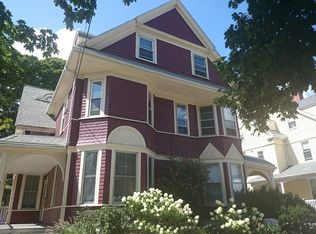 14 Elm St, Brookline, MA 02445