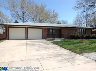 1724 Rainbow Ave, Seward, NE 68434