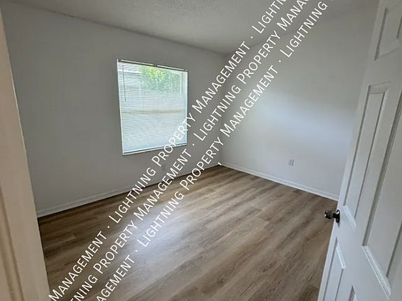 5th image of 4618 Audrey Ln