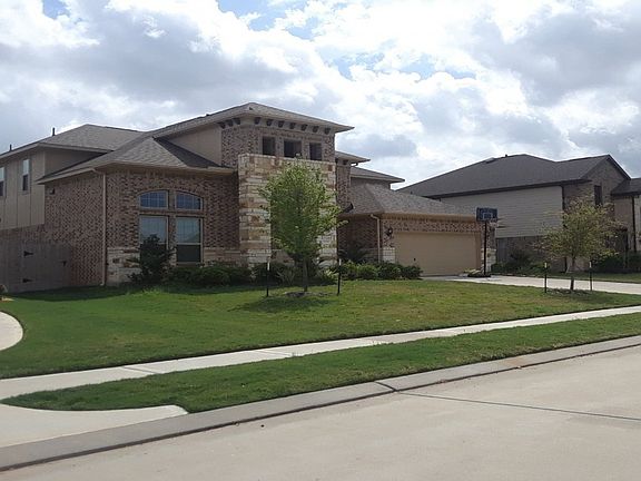 3rd image of 11818 Granite Manor Ln