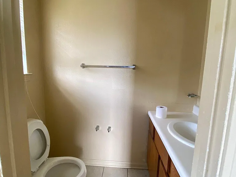 5822 Valley Dr — Photo 7