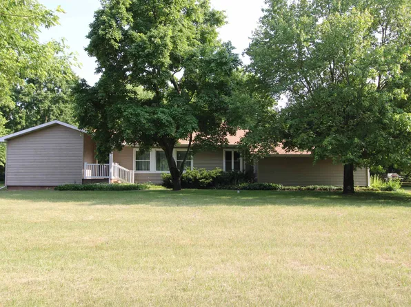 2835 E State Road 10, Knox, IN 46534