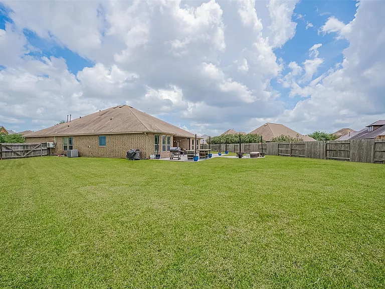 4227 Lodge Ranch Ct — Photo 46