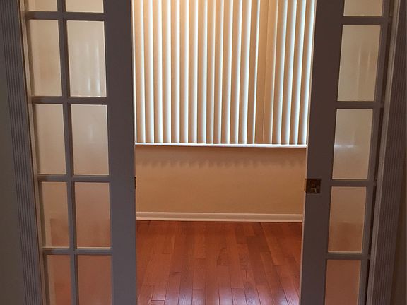 4th image of 2163 Homecrest Ave #1