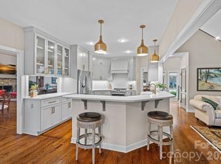 176 Yadkin Fls, New London, NC 28127