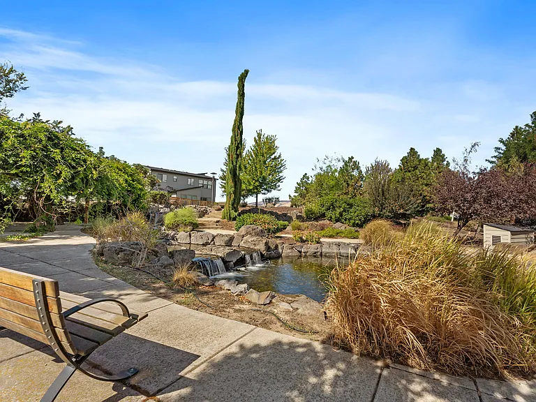189 Eagle Crest Dr — Photo 41