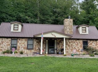 1070 Reffitt Rd, Jeffersonville, KY 40337