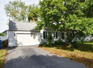 57 Larch St, Rochester, NY 14612