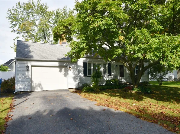 57 Larch St, Rochester, NY 14612
