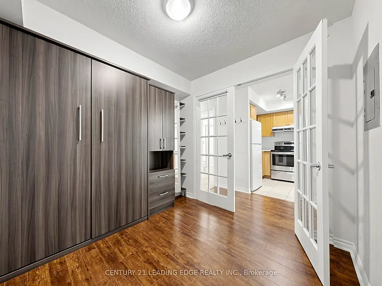 17 Barberry Pl #905 — Photo 17