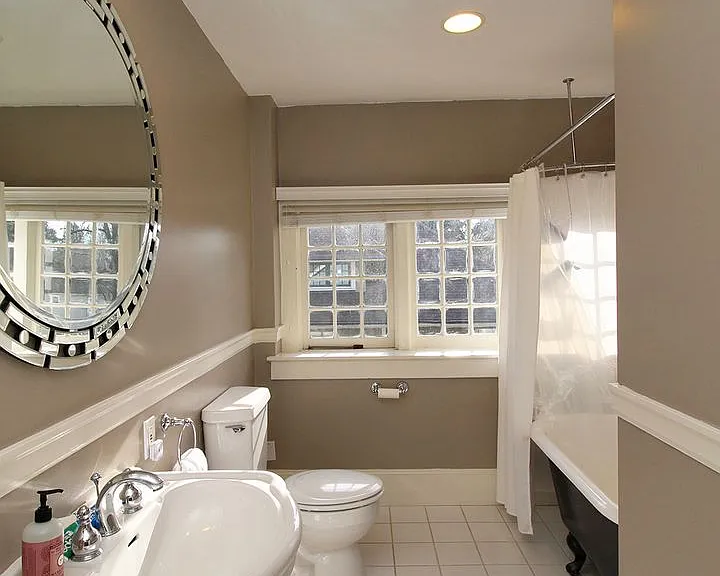 2343 NE 21st Ave — Photo 28