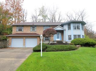 2305 Beechcreek Ln, Cincinnati, OH