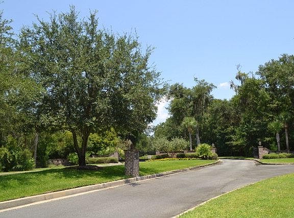 4th image of 158 Stillwater Dr