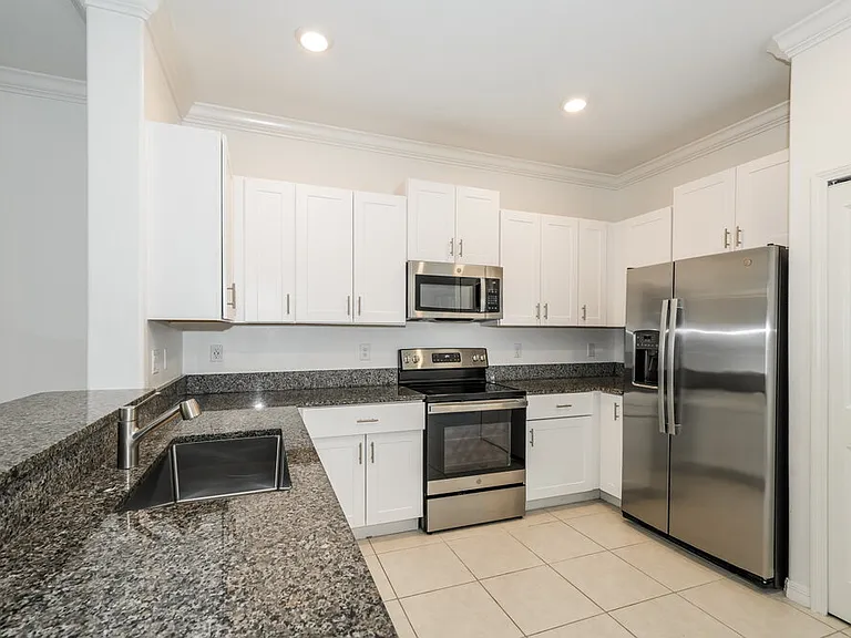 2182 Azure View Way — Photo 8