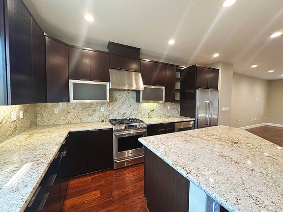 4th image of 6033 Sunstone Dr