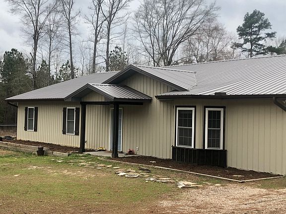 Front from parking area 