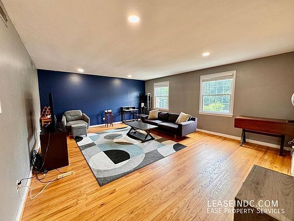 3rd image of 8203 Grubb Rd Unit G-202