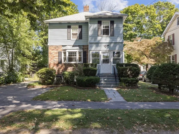 4 Farmcrest Ave, Lexington, MA 02421