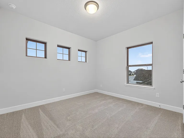 145 Merry Calf Ln — Photo 14