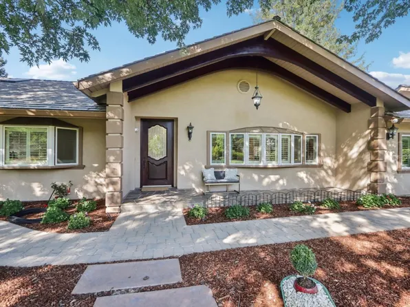 18801 Ten Acres Rd, Saratoga, CA 95070