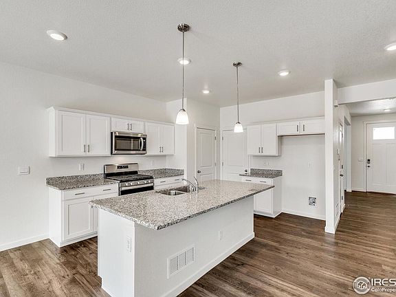 4th image of 4695 Lynxes Way