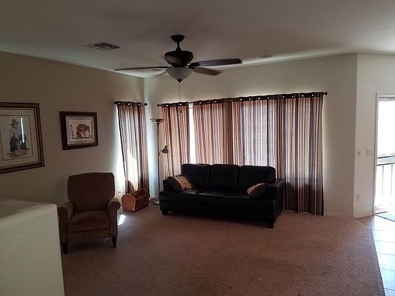 3rd image of 761 W Vineyard Plains Dr