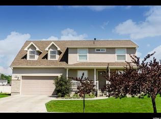 5324 S 5950 W, Hooper, UT 84315