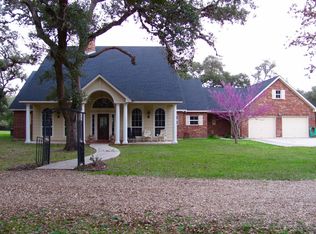 388 Post Oak Trl, Inez, TX 77968