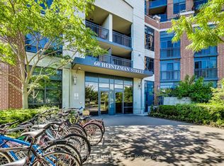 60 Heintzman St #1315, Toronto, ON M6P5A1