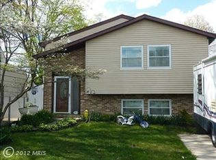 212 Glen Rd, Pasadena, MD 21122