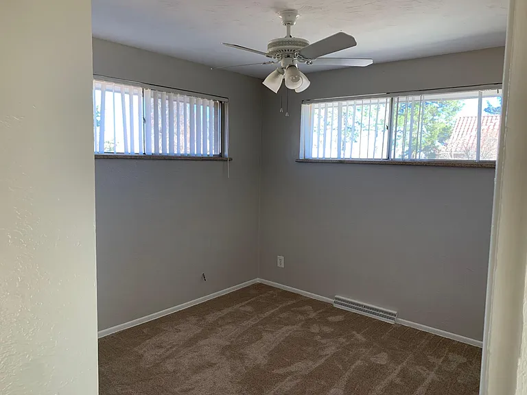 366 S Decatur St — Photo 8