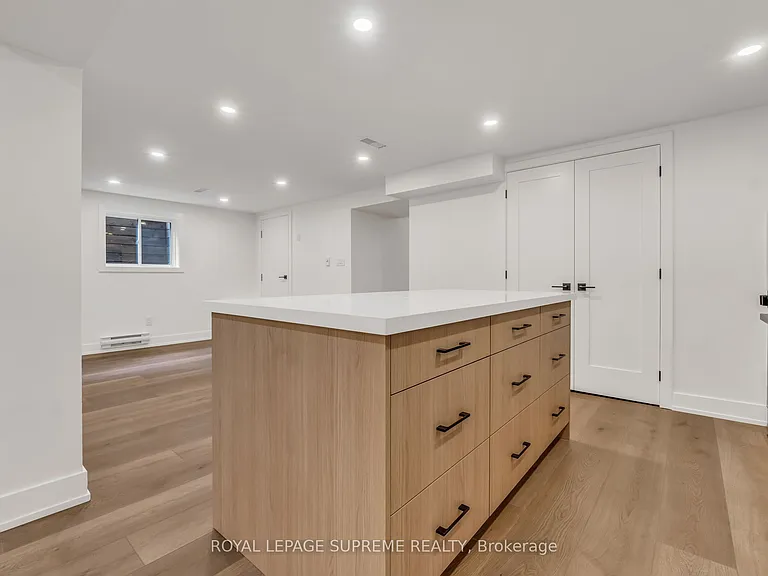 485 Anthony Dr #BASEMENT — Photo 12