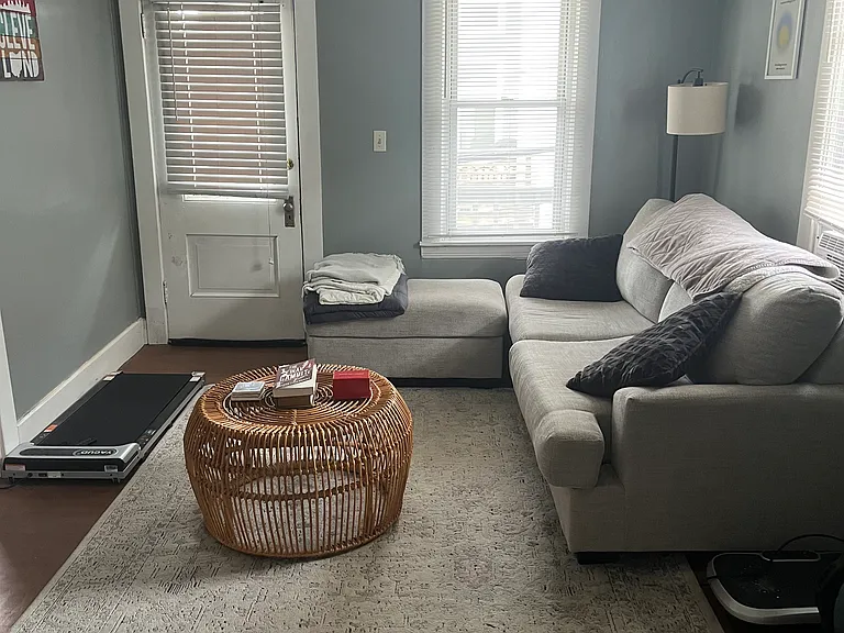 2527 Thurman Ave #2 — Photo 4