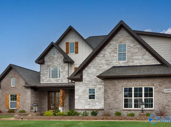 150 Lanwood Dr, Huntsville, AL 35811