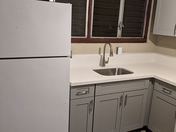 4th image of 17 Kepola Pl