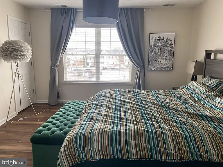 107 Lighthouse Ln — Photo 5