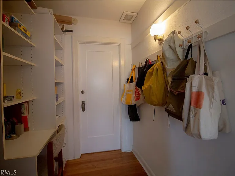 3429 Descanso Dr — Photo 25