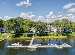 631 Riverside Ave APT 3, Haverhill, MA 01830