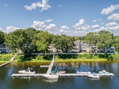 631 Riverside Ave APT 3, Haverhill, MA, 01830