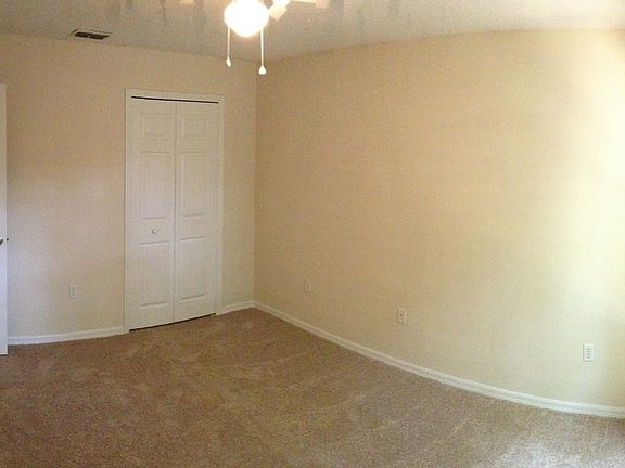 2nd image of 2911 Hardy Ave