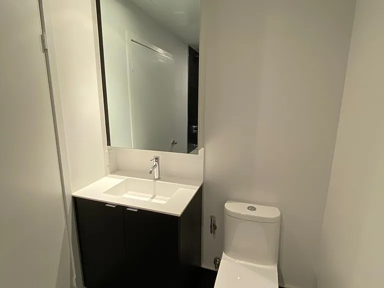 20 Edward St #1114 — Photo 8
